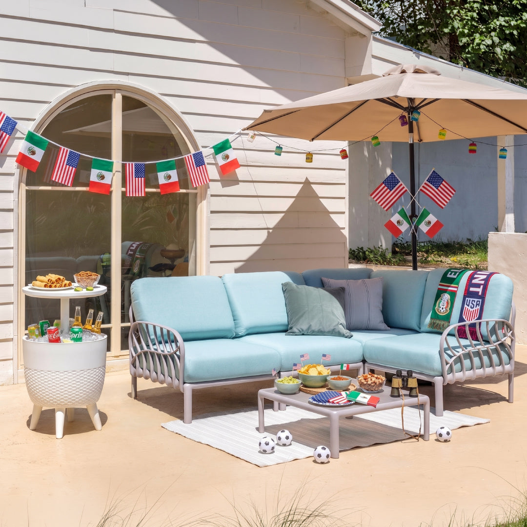 Lagoon Laurel 5-Piece Modular Outdoor Sectional Sofa Set – White Resin with Blue Cushions + Cancun Cooler (6 Pieces Total)