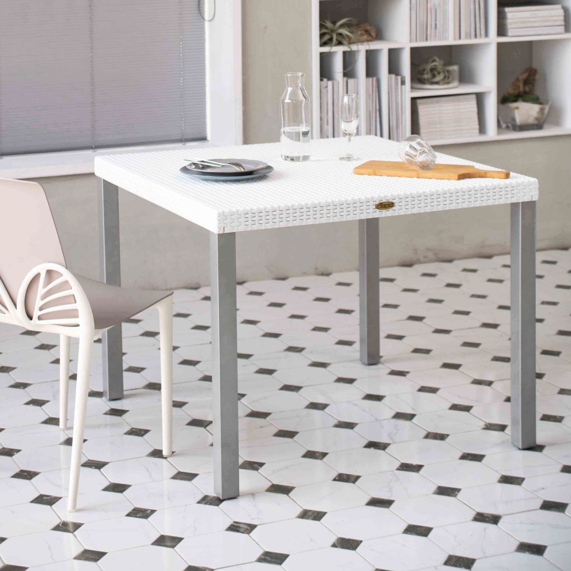 LAGOON OSLO RATTAN DINNING TABLE W/ALUM TUBE