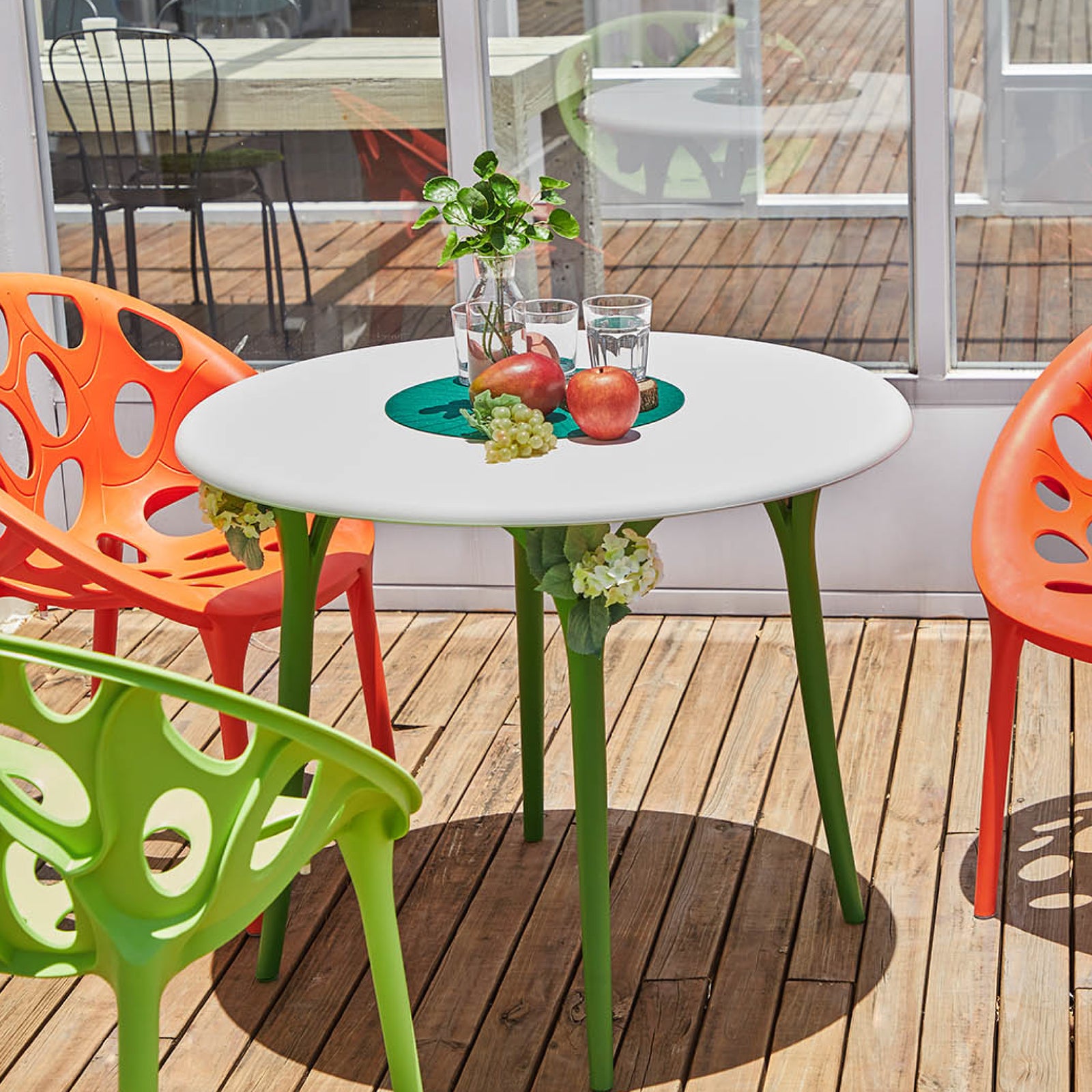 LAGOON CHLOE GARDEN TABLE, (Ø90CM, 35.4") 1 pc / set